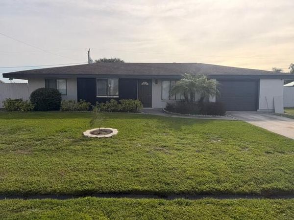 2181 SE Midtown Road, Port St. Lucie, FL 34952