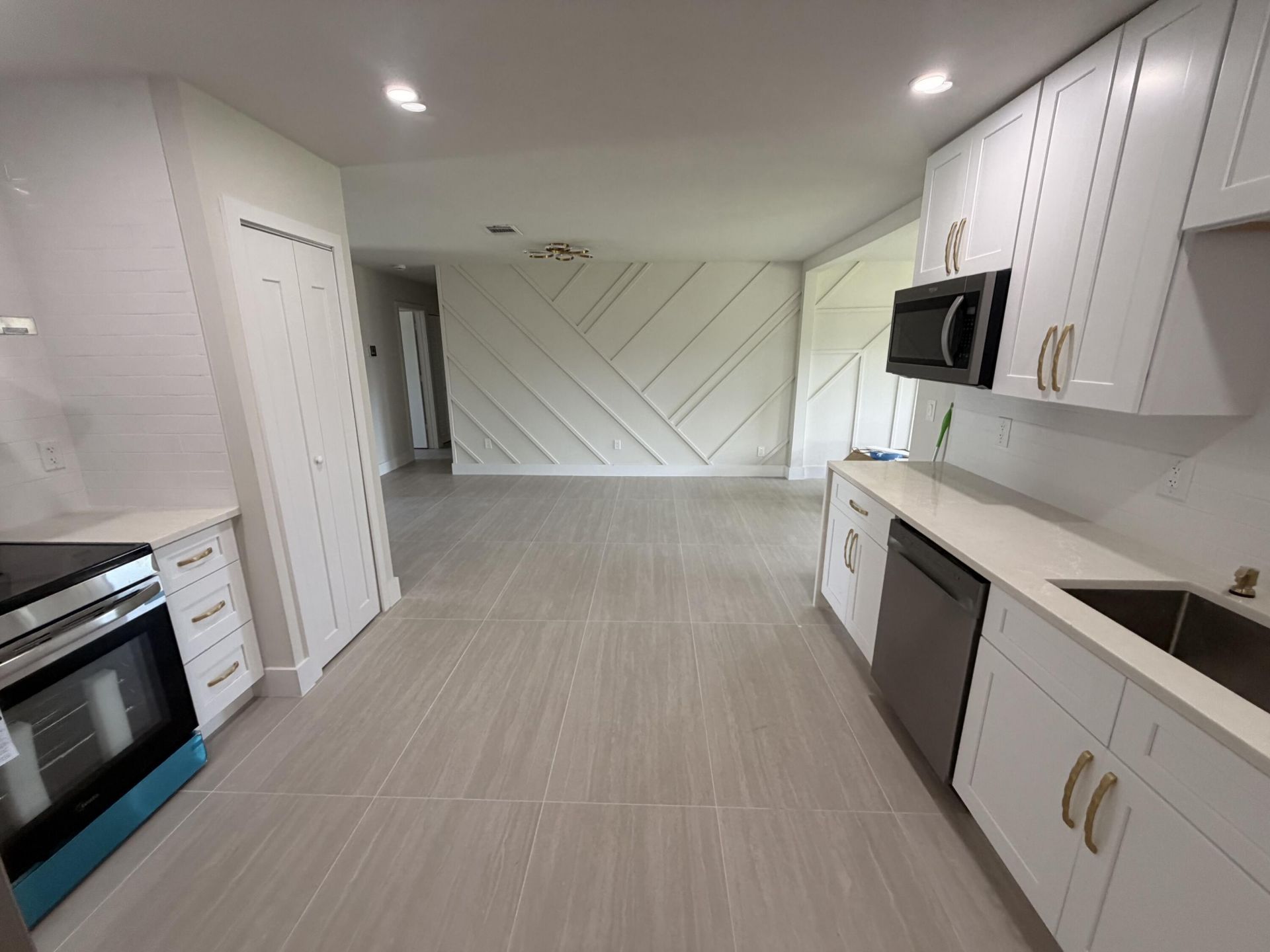 2181 SE Midtown Road, Port Saint Lucie, FL 34952 Photo
