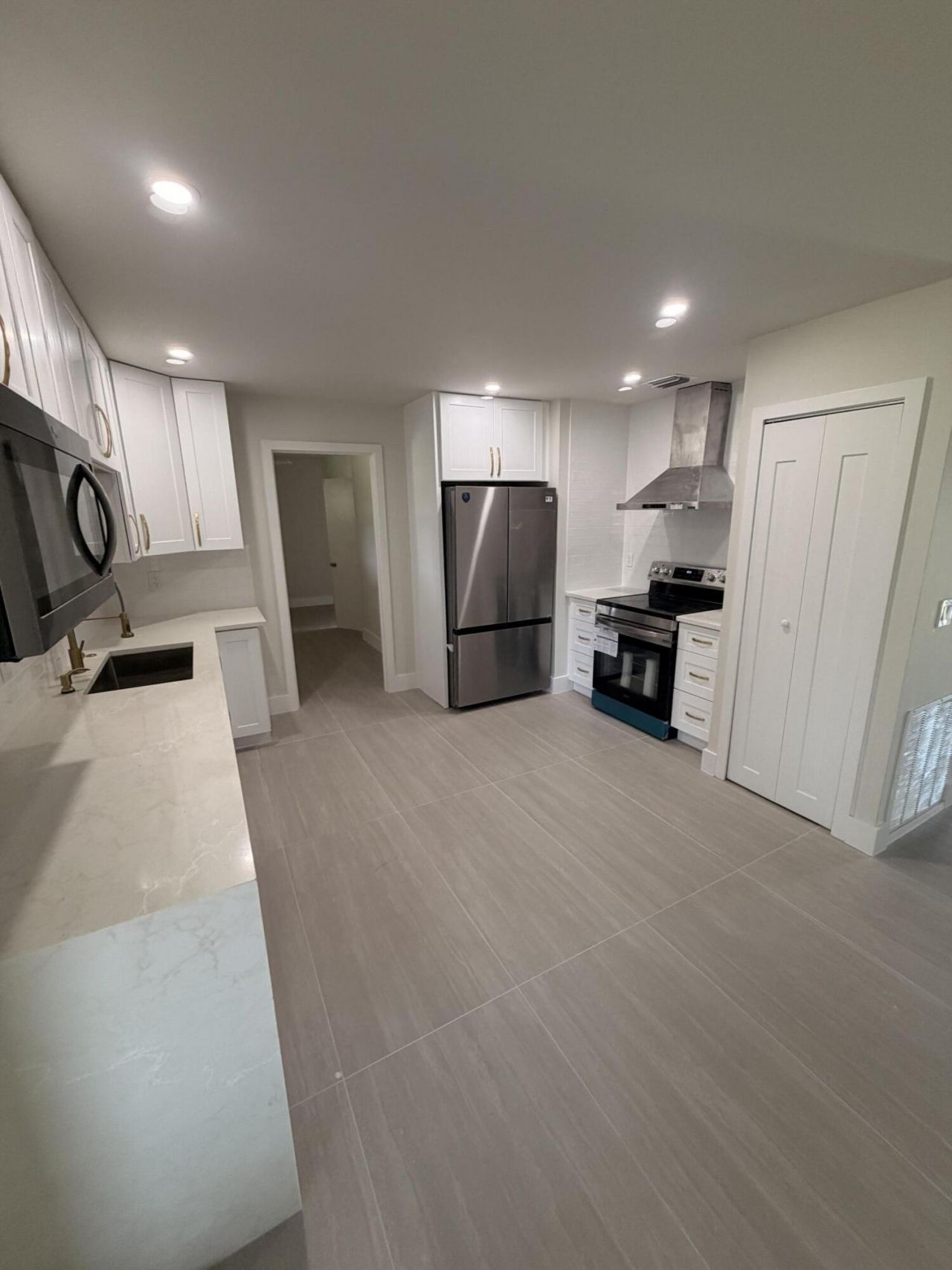 2181 SE Midtown Road, Port Saint Lucie, FL 34952 Photo