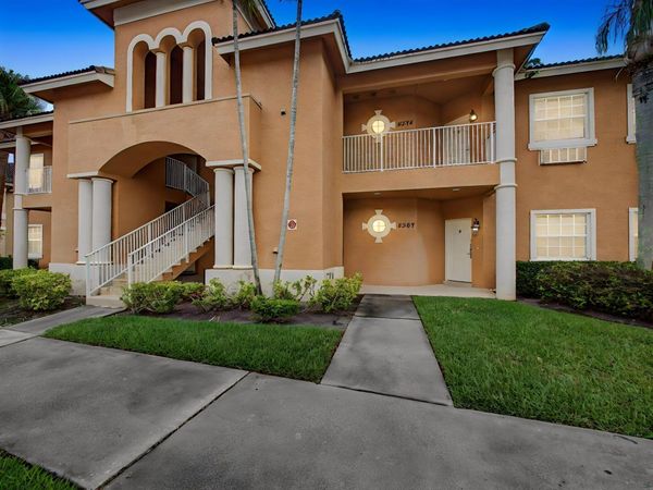 8375 Mulligan Circle, Unit 4522, Port St. Lucie, FL 34986