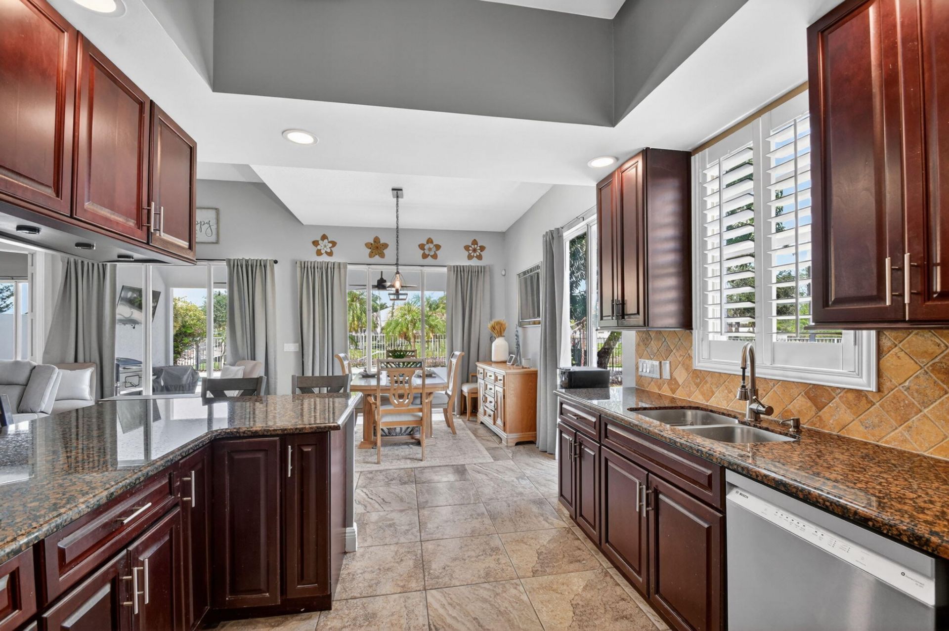 8142 Jolly Harbour Court, Wellington, FL 33414 Photo