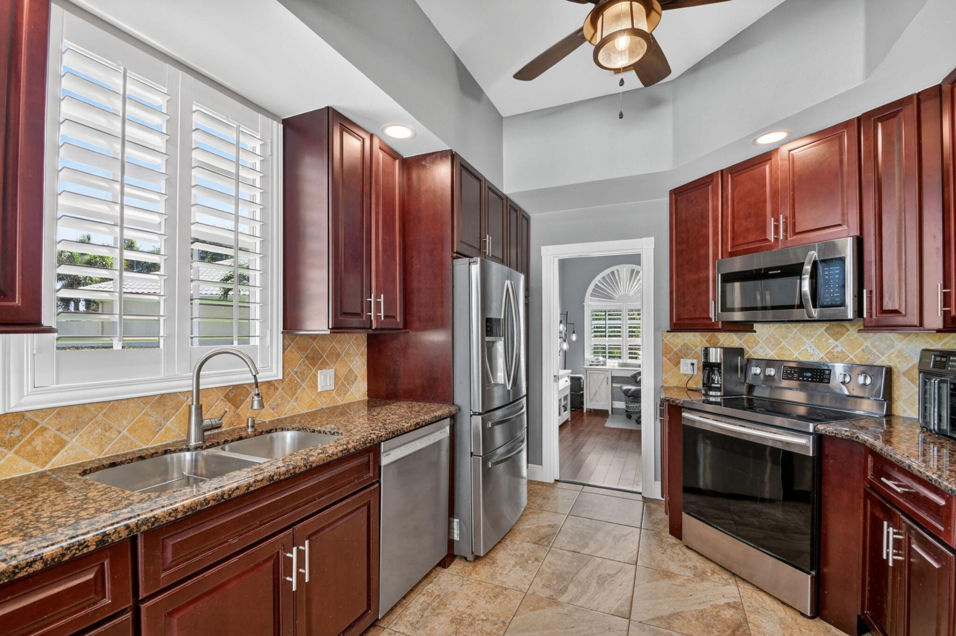 8142 Jolly Harbour Court, Wellington, FL 33414 Photo