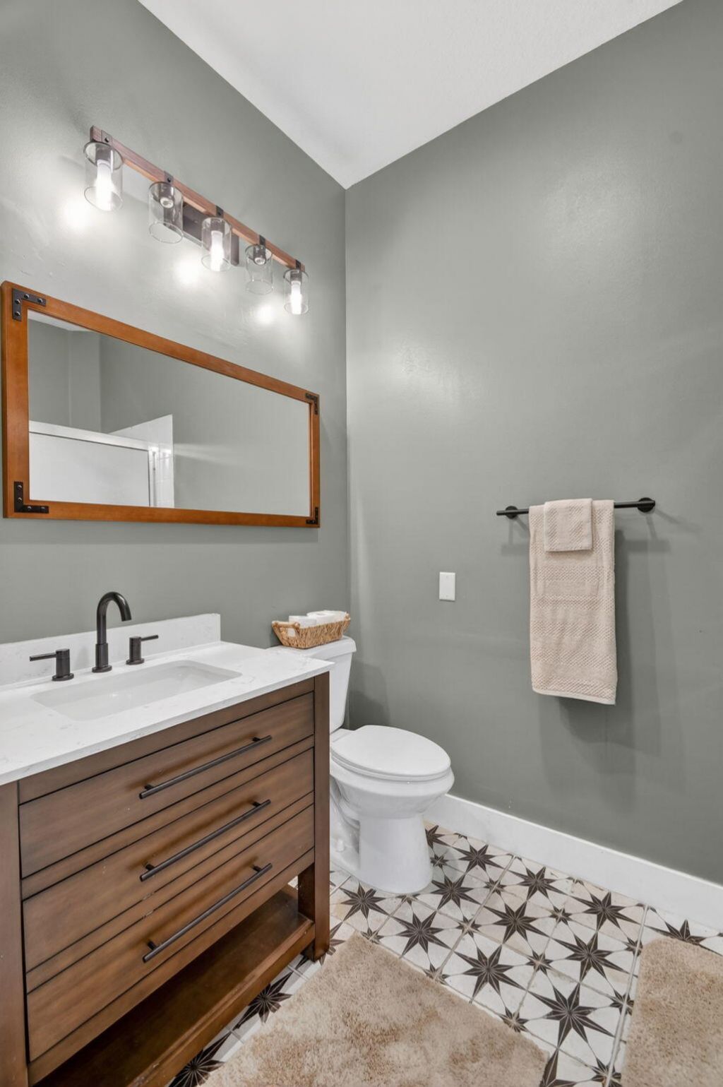 8142 Jolly Harbour Court, Wellington, FL 33414 Photo
