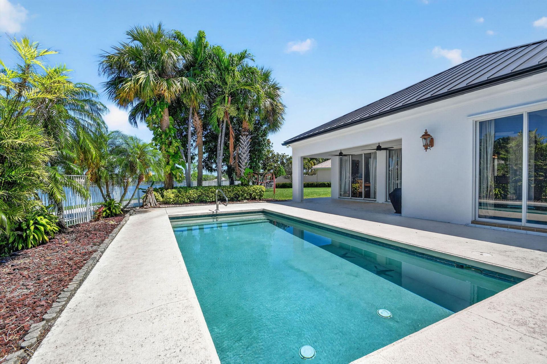 8142 Jolly Harbour Court, Wellington, FL 33414 Photo
