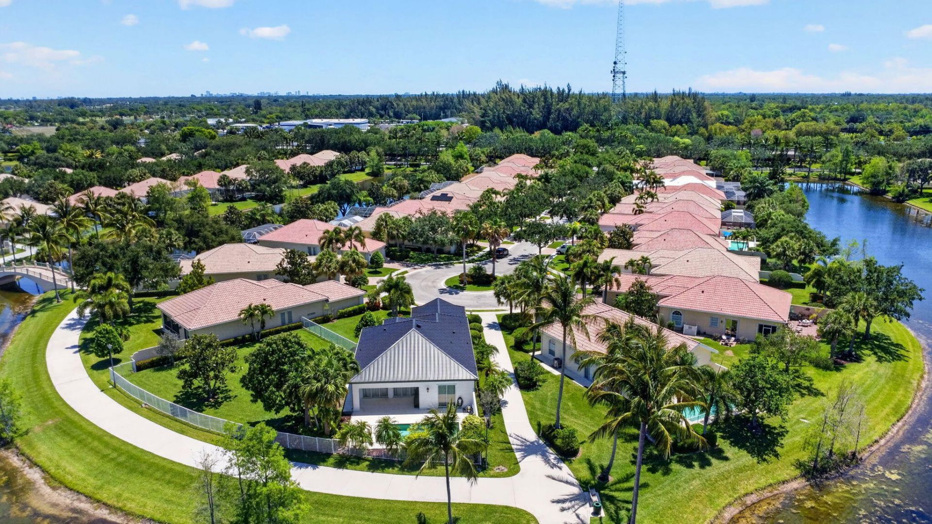 8142 Jolly Harbour Court, Wellington, FL 33414 Photo
