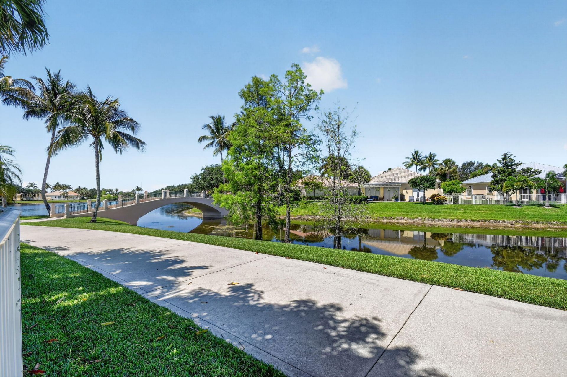 8142 Jolly Harbour Court, Wellington, FL 33414 Photo