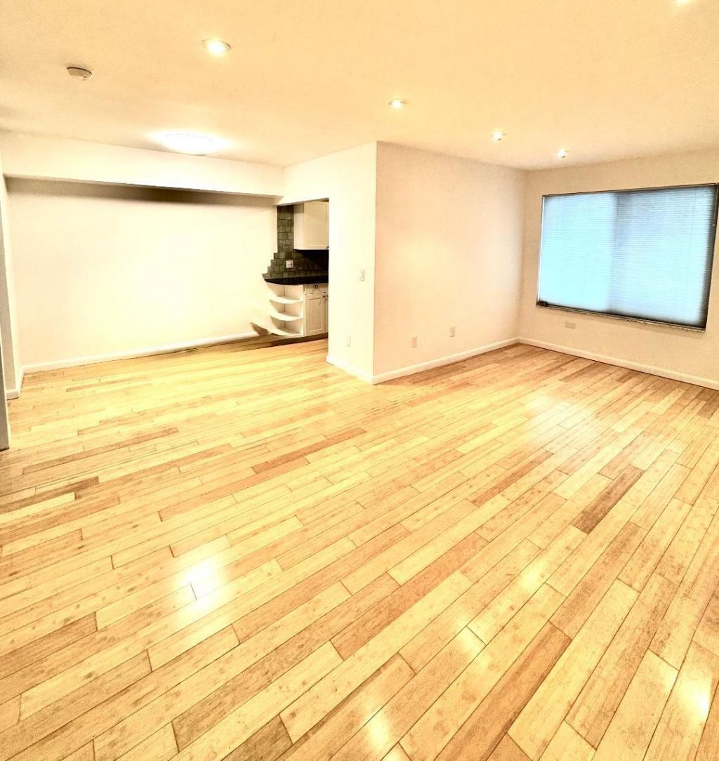 1242 Alton Road, Unit 202, Miami Beach, FL 33139 Photo