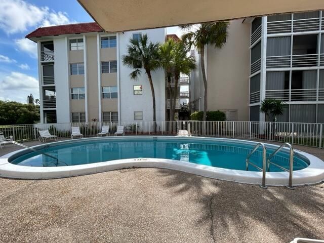 3601 Inverrary Drive, Unit 306, Lauderhill, FL 33319 Photo