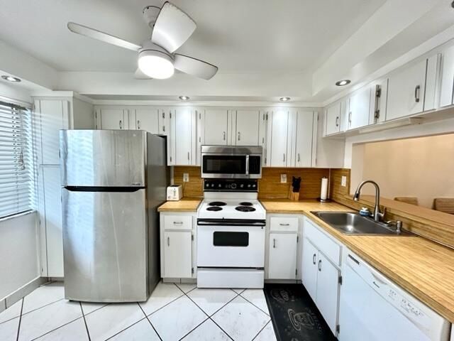 3601 Inverrary Drive, Unit 306, Lauderhill, FL 33319 Photo