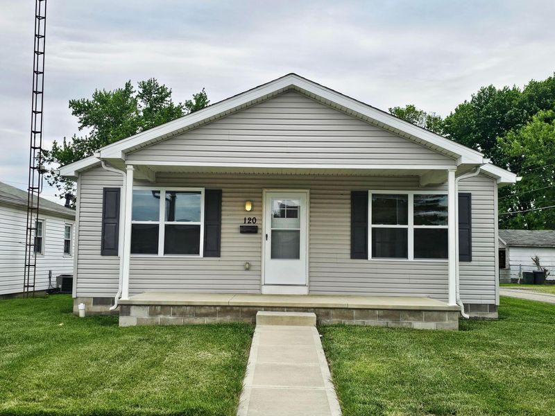120 N Oakland Avenue , Washington Court House, OH 43160 Photo 2