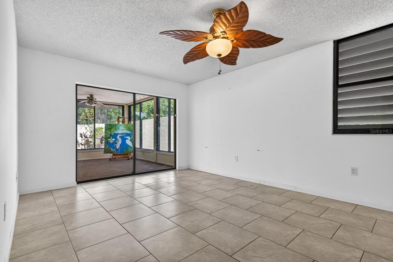318 Timberlake Drive, Bradenton, FL 34210 Photo