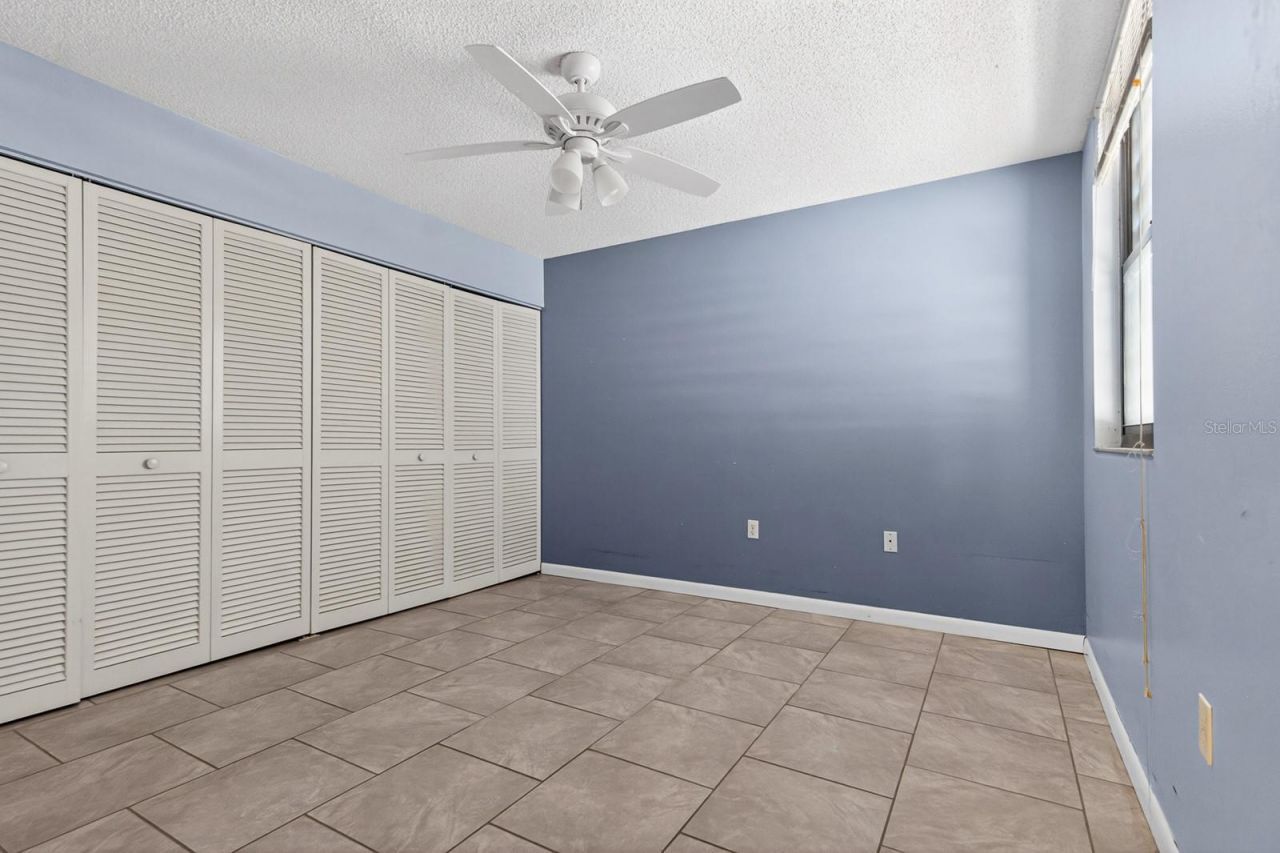 318 Timberlake Drive, Bradenton, FL 34210 Photo