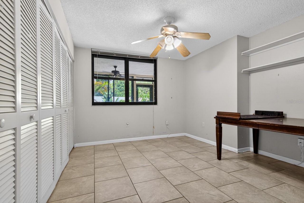 318 Timberlake Drive, Bradenton, FL 34210 Photo