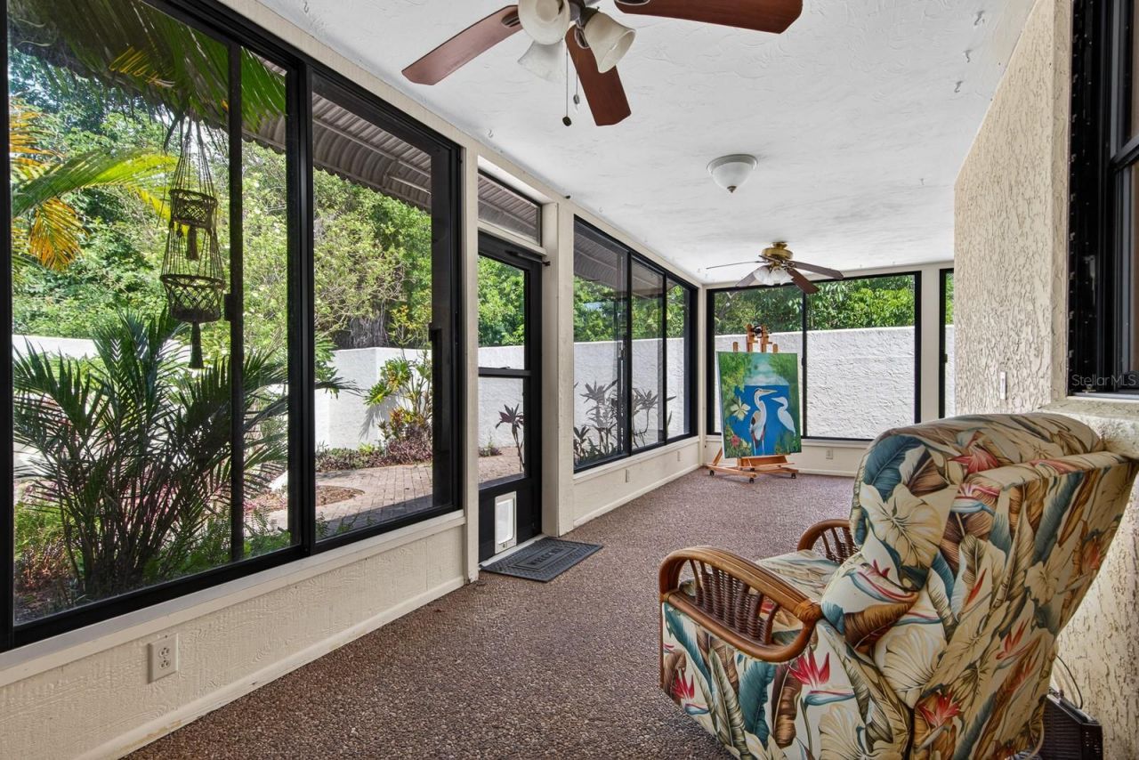 318 Timberlake Drive, Bradenton, FL 34210 Photo