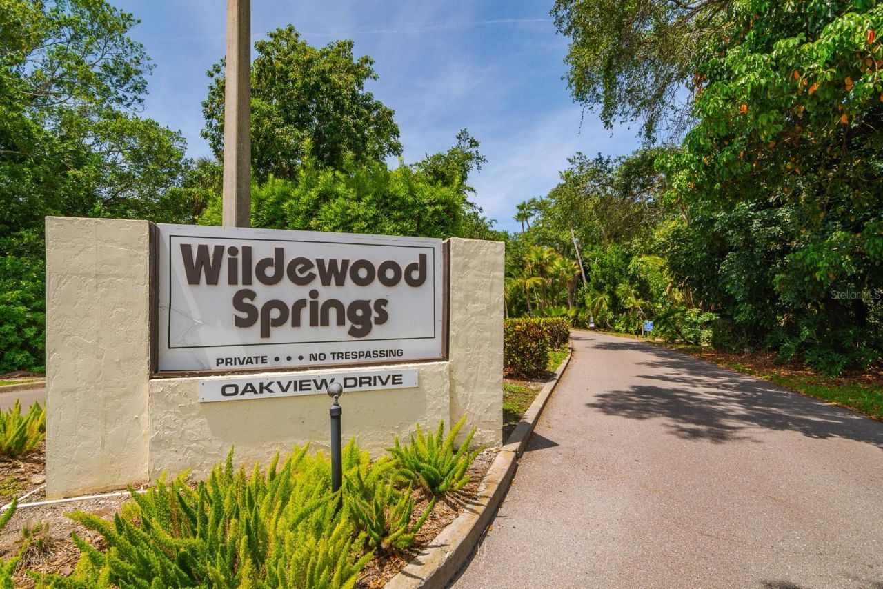 318 Timberlake Drive, Bradenton, FL 34210 Photo