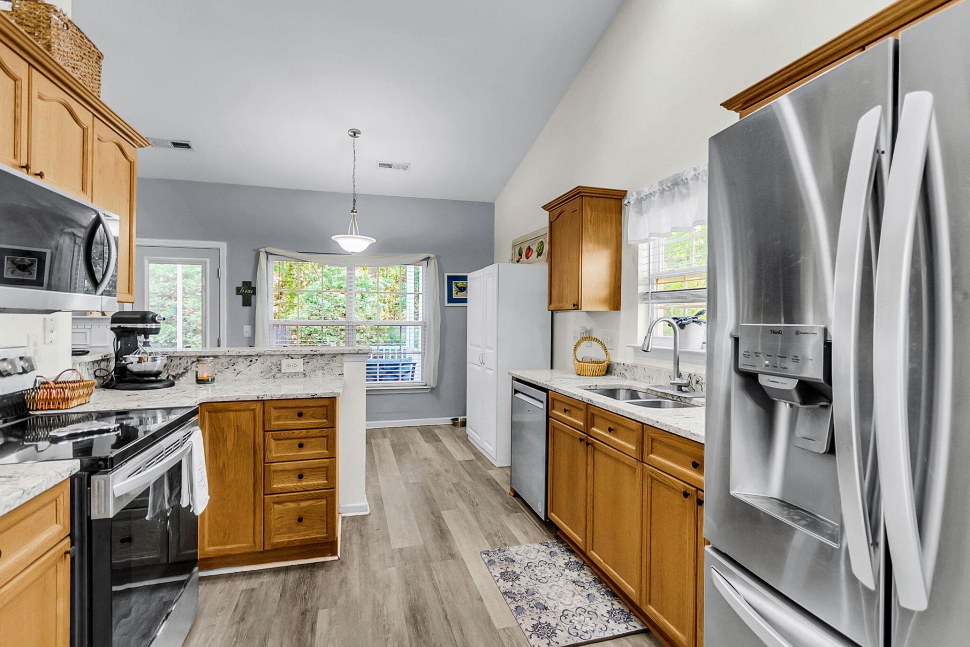 126 Cannonsmill Lane Photo 18