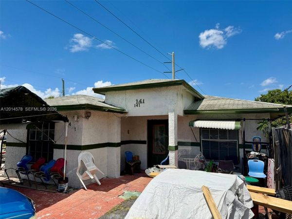141 SW 2nd St , Deerfield Beach, FL 33441