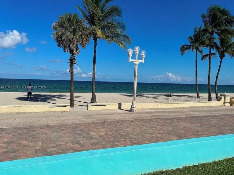 3400 N Surf Rd , Unit 1, Hollywood, FL 33019 Photo