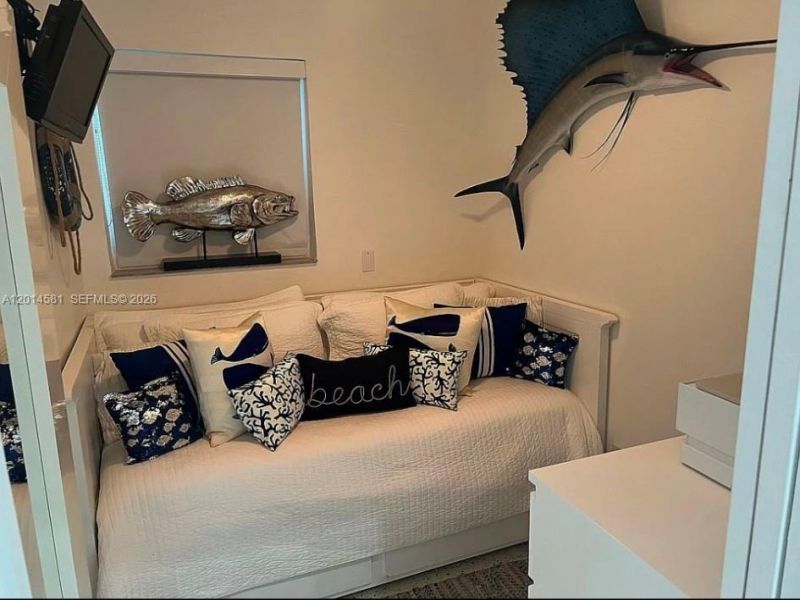 3400 N Surf Rd , Unit 1, Hollywood, FL 33019 Photo