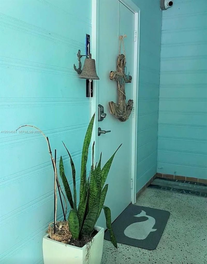 3400 N Surf Rd , Unit 1, Hollywood, FL 33019 Photo