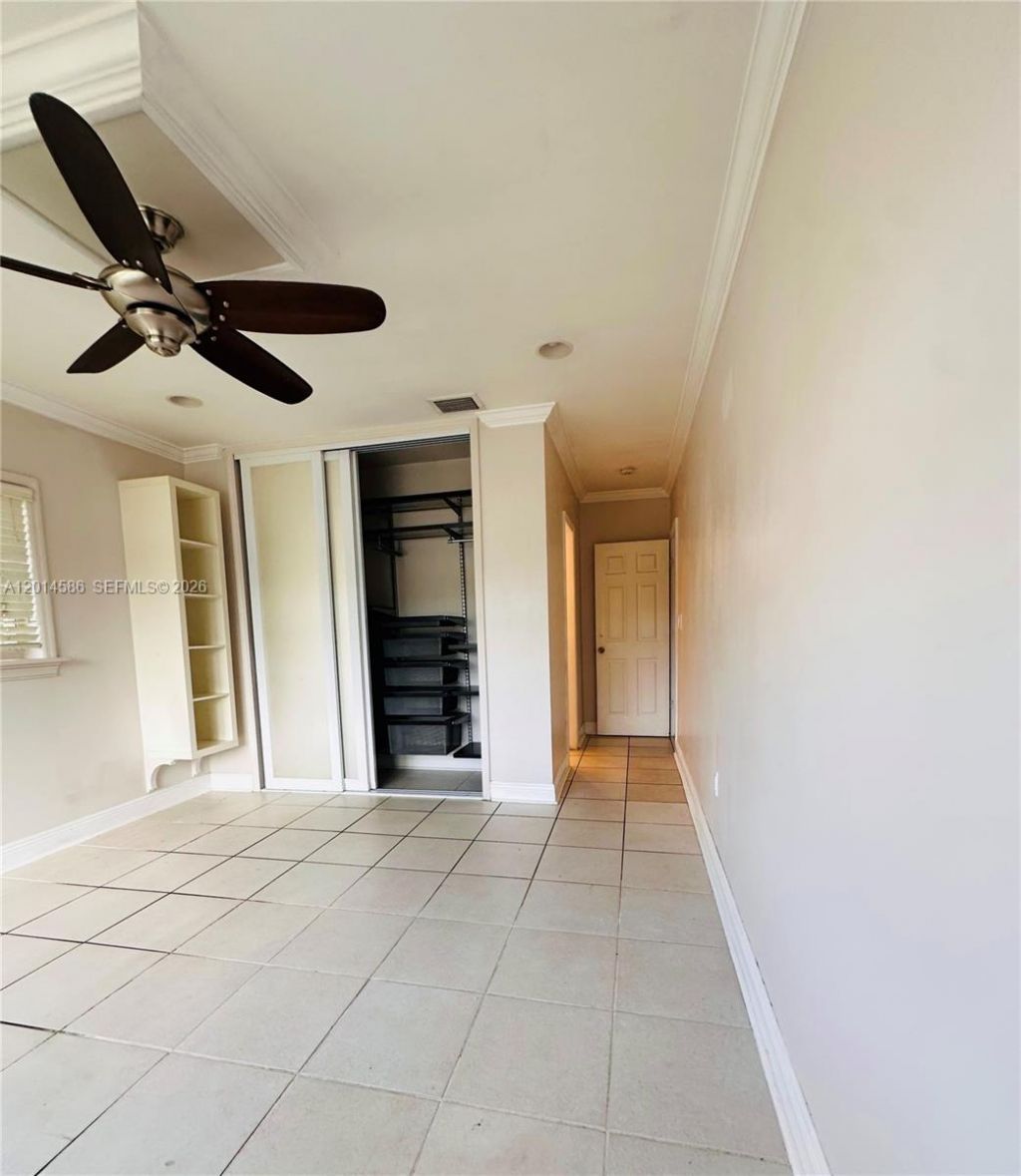 2033 Calais Dr , Unit 5, Miami Beach, FL 33141 Photo
