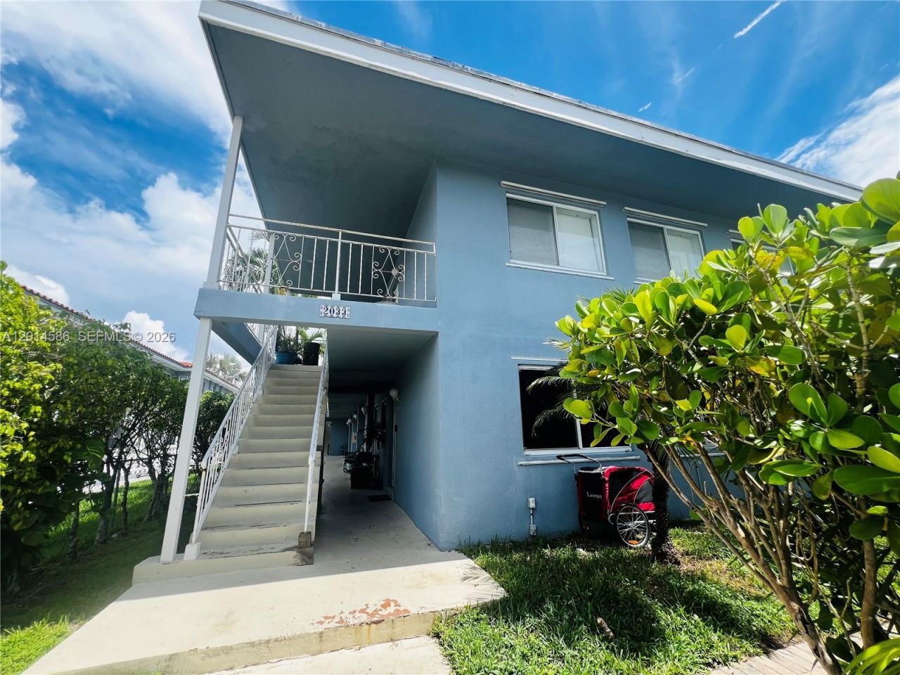 2033 Calais Dr, Unit 5, Miami Beach, FL 33141 Photo