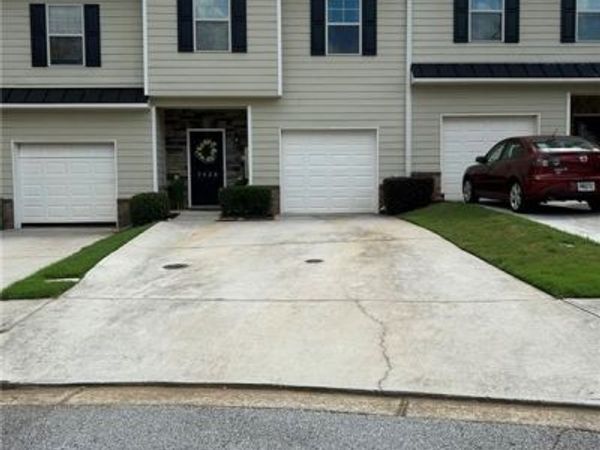 5428 Sycamore Court , Oakwood, GA 30566