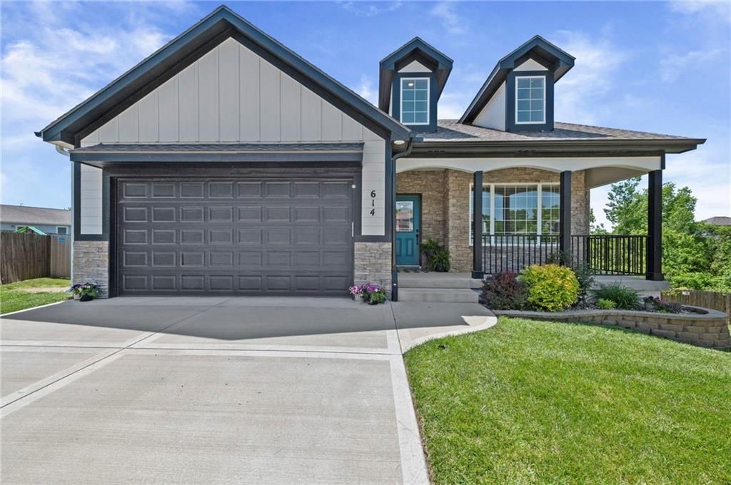 614 Caitlin Court, Excelsior Springs, MO 64024 Main Photo