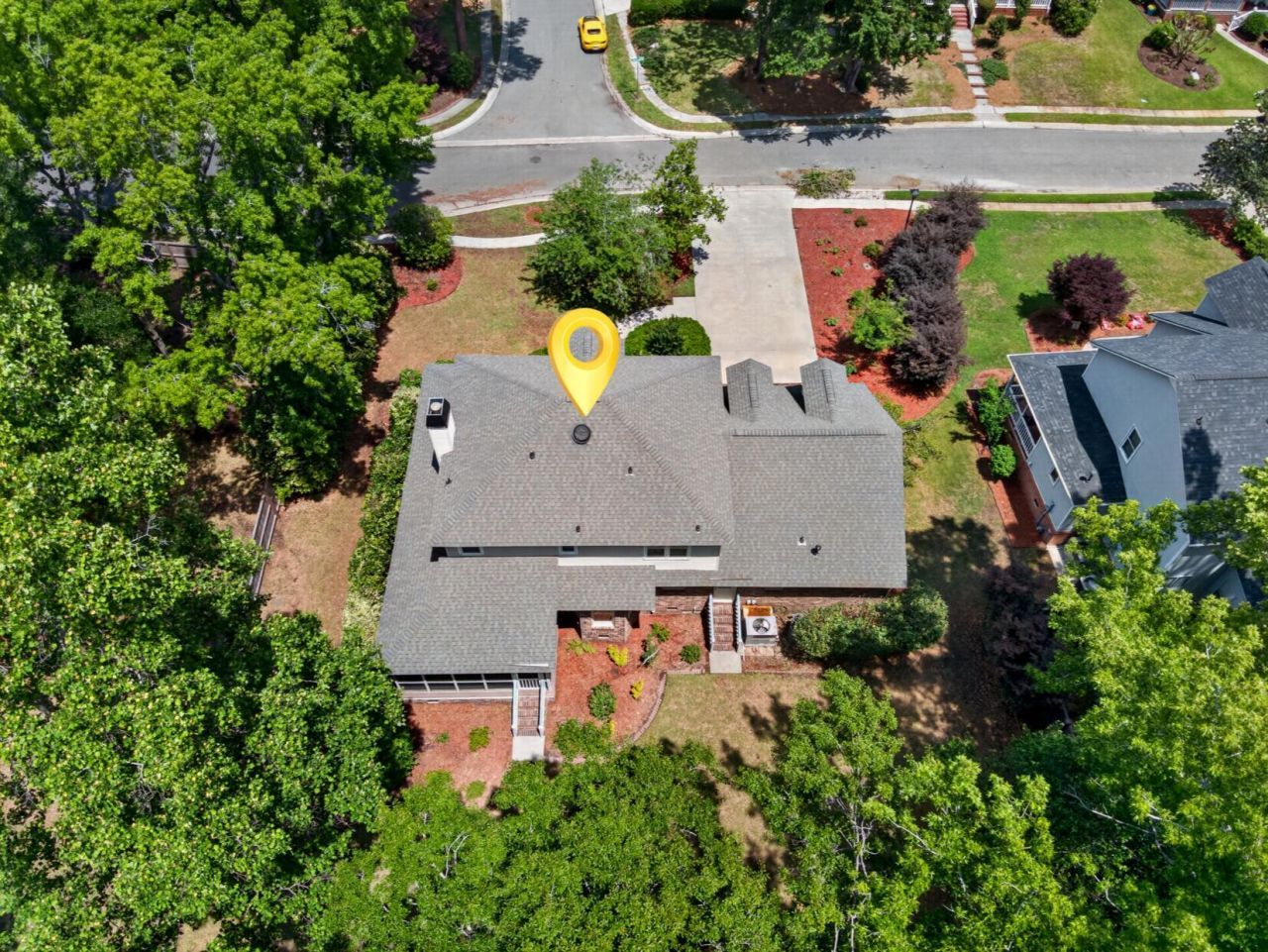 200 Loch Lomond Street Photo 46