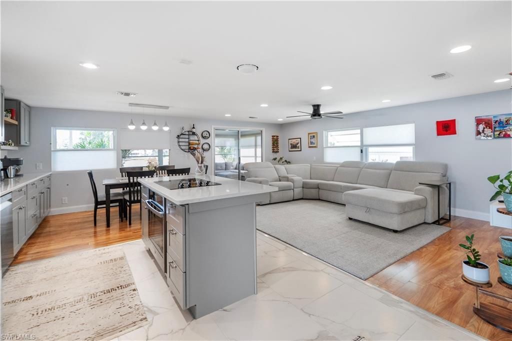 58 Le Mans Dr, Naples, FL 34112 Photo