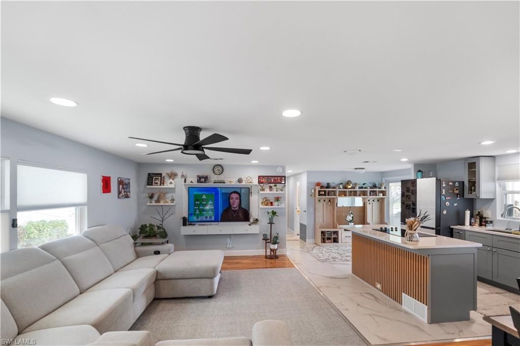 58 Le Mans Dr, Naples, FL 34112 Photo