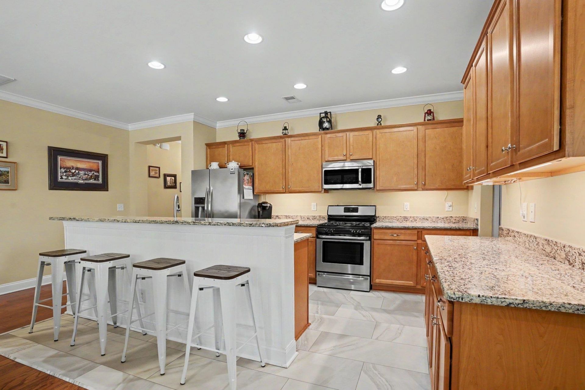108 Champions Village Dr. Photo 11