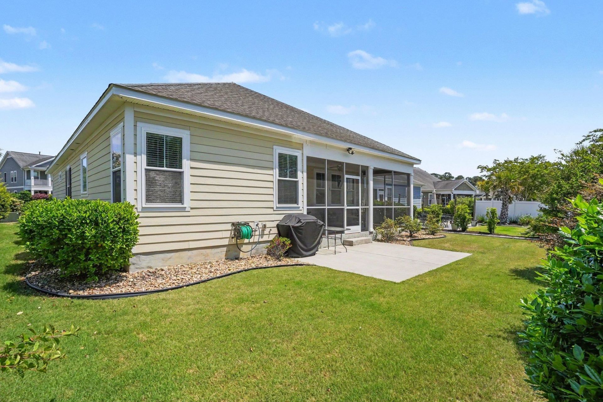 108 Champions Village Dr. Photo 29