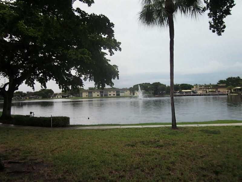 151 Berkley Road, Unit 309, Hollywood, FL 33024 Photo