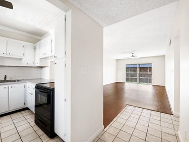 2980 Riverside Drive, Unit 324-3, Coral Springs, FL 33065