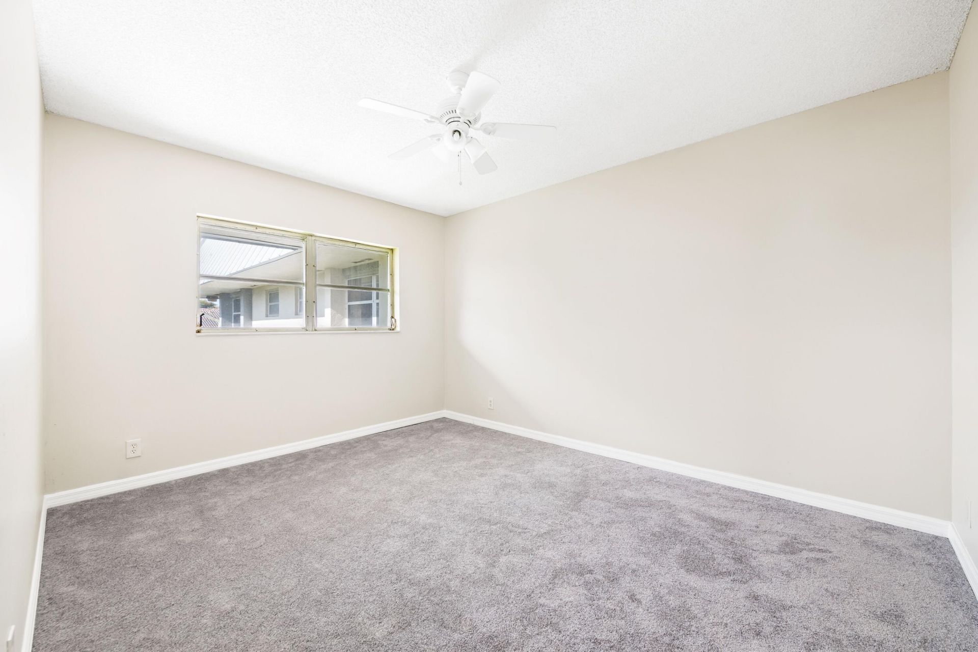 2980 Riverside Drive, Unit 324-3, Coral Springs, FL 33065 Photo