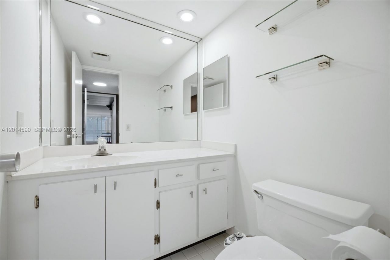 821 Cypress Blvd, Unit 307, Pompano Beach, FL 33069 Photo