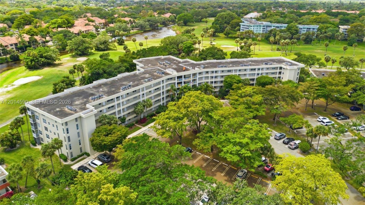 821 Cypress Blvd, Unit 307, Pompano Beach, FL 33069 Photo