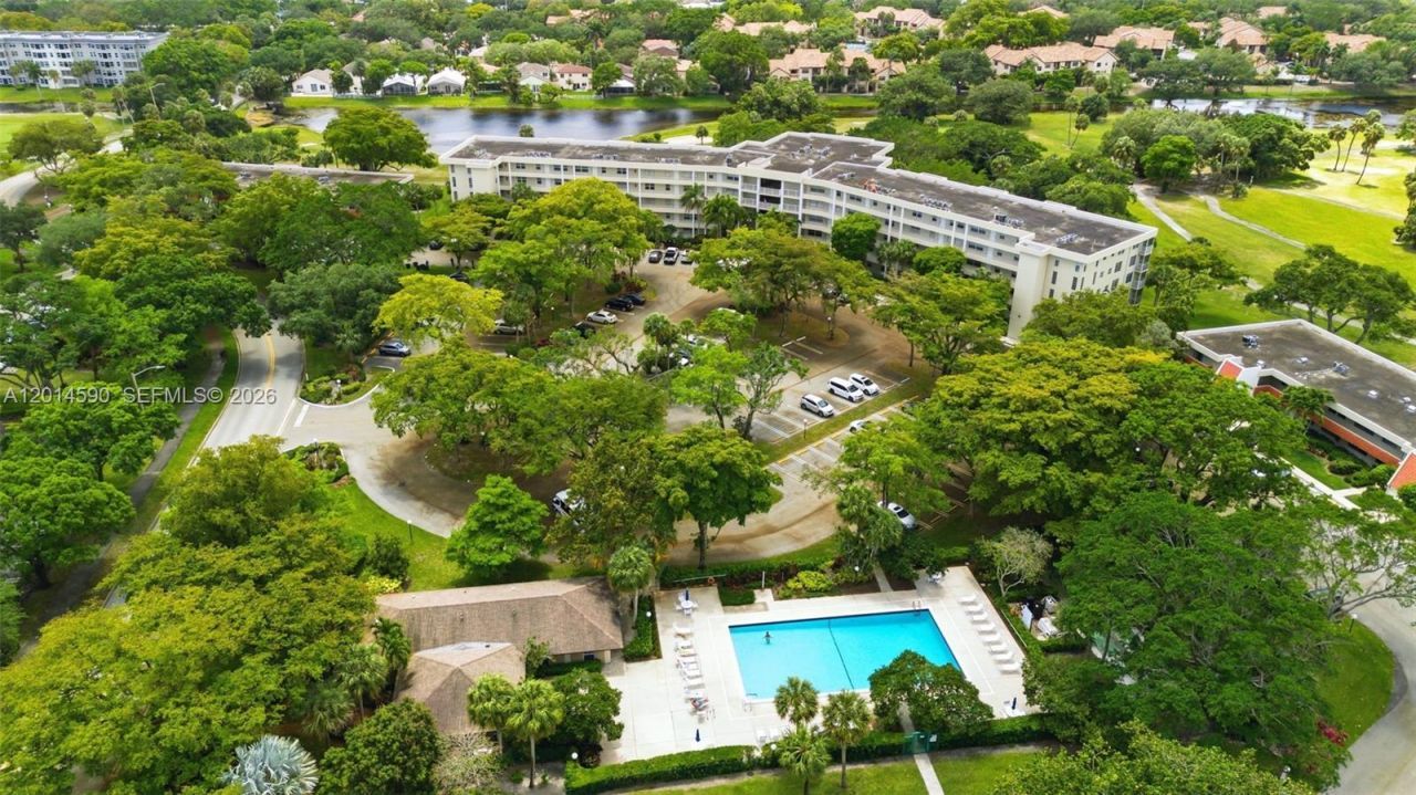 821 Cypress Blvd, Unit 307, Pompano Beach, FL 33069 Photo