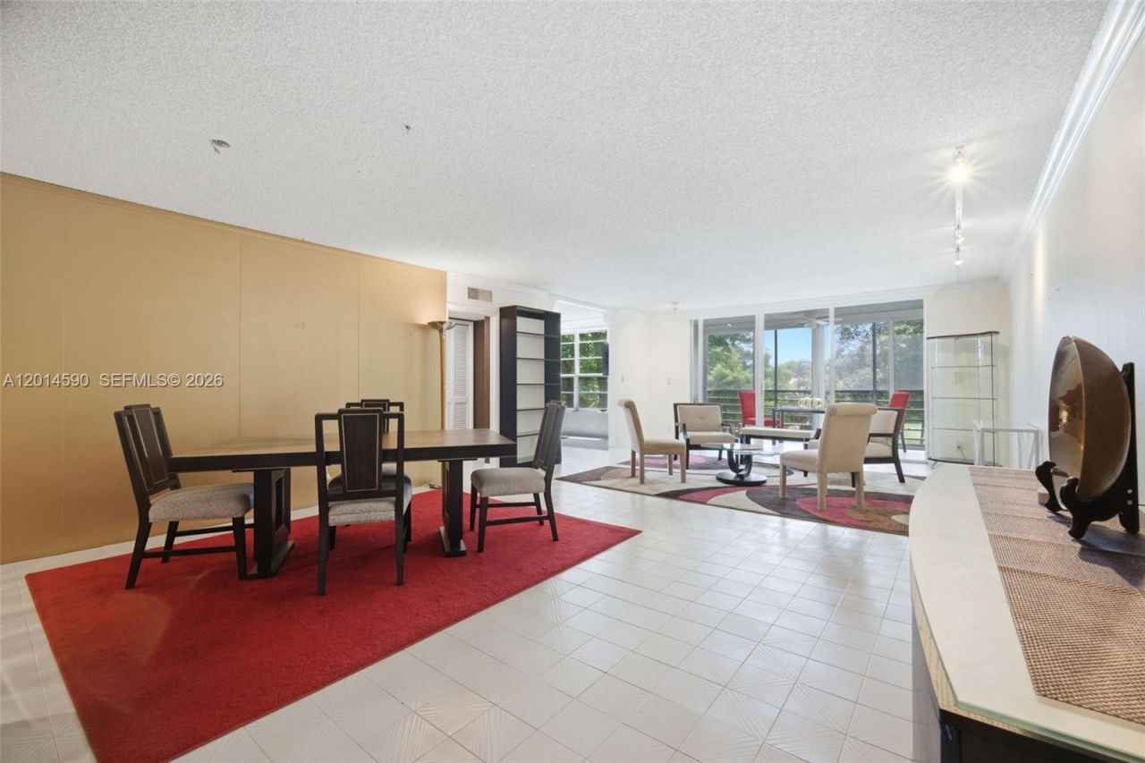 821 Cypress Blvd, Unit 307, Pompano Beach, FL 33069 Photo