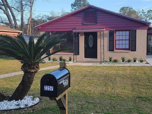 2257 Roberta Drive, Mobile, AL 36617