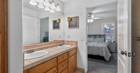 21286 E Meza Ln, Linden, CA 95236 Photo