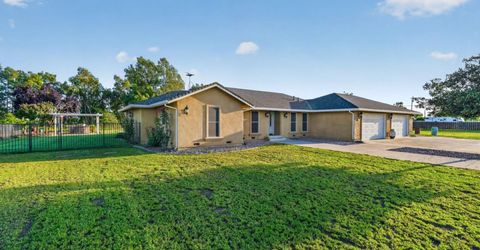 21286 E Meza Ln, Linden, CA 95236 Photo