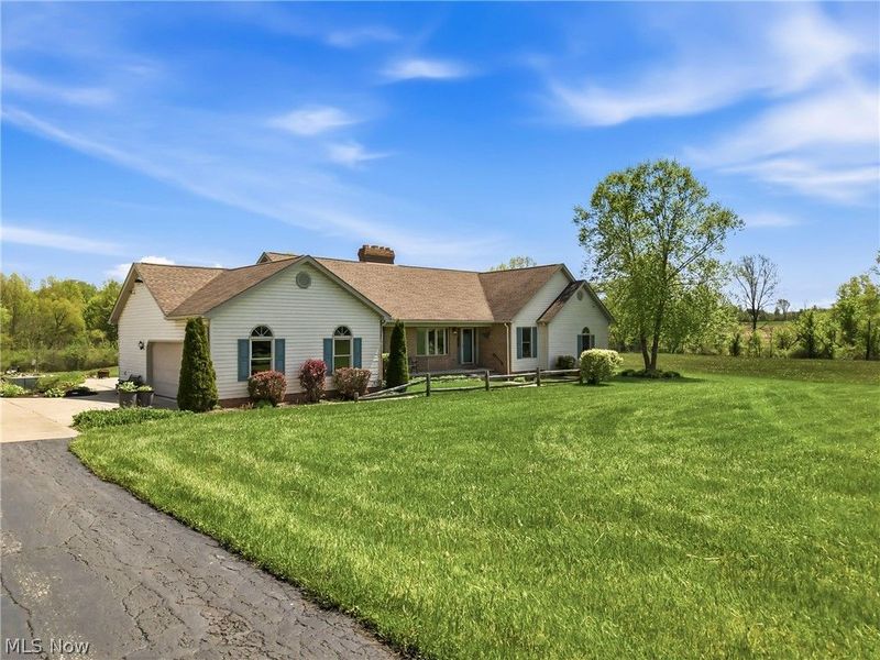 8161 Huxley Road, Berlin Center, OH 44401 Photo 2