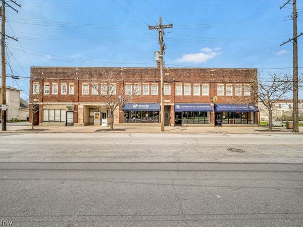 18621 Saint Clair Avenue , Cleveland, OH 44110