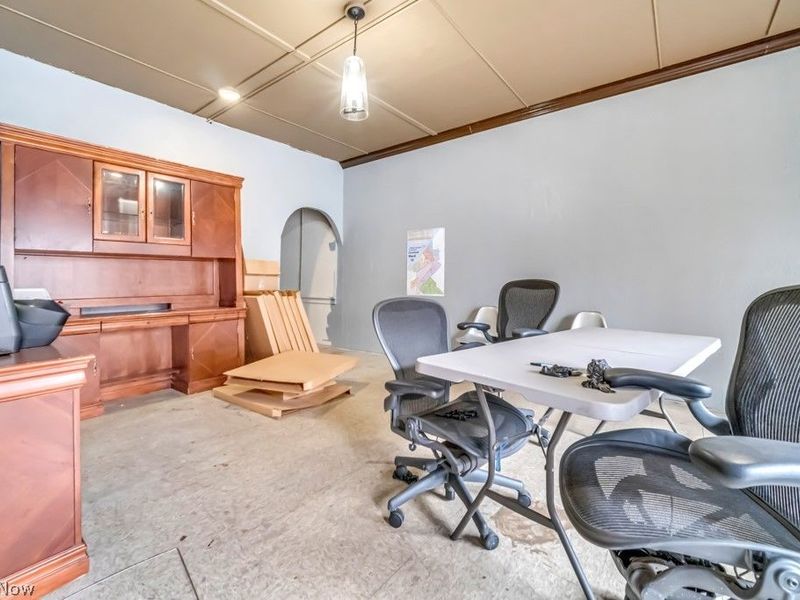 18621 Saint Clair Avenue, Cleveland, OH 44110 Photo 50
