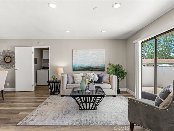 25821 Via Lomas, Unit 216, Laguna Hills, CA 92653