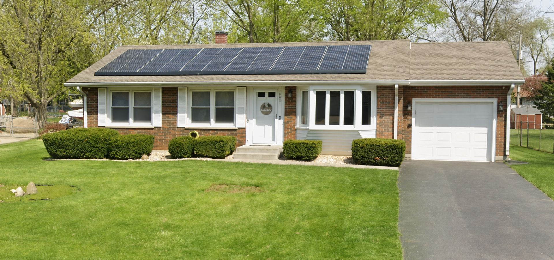1881 Charles Lane , Aurora, IL 60505 Main Photo