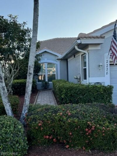 2228 Carnaby Ct, Lehigh Acres, FL 33973 Photo