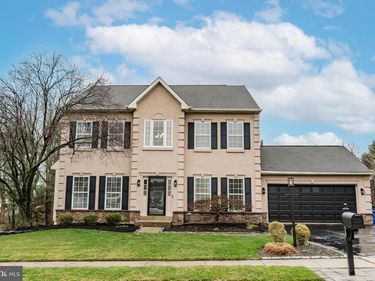 105 ARCHBISHOP DRIVE, CONSHOHOCKEN, PA 19428